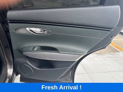 Used 2023 Genesis GV70 2.5T w/ Advanced Package AWD/4WD image 15