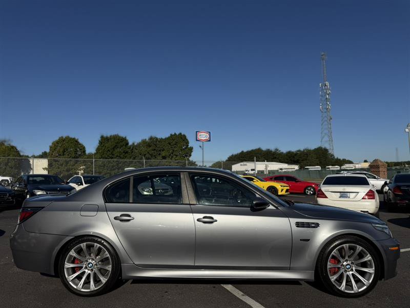 Used 2008 BMW M5 RWD image 10