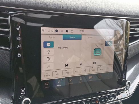 Used 2024 Jeep Wagoneer 4WD w/ Premium Group I image 19