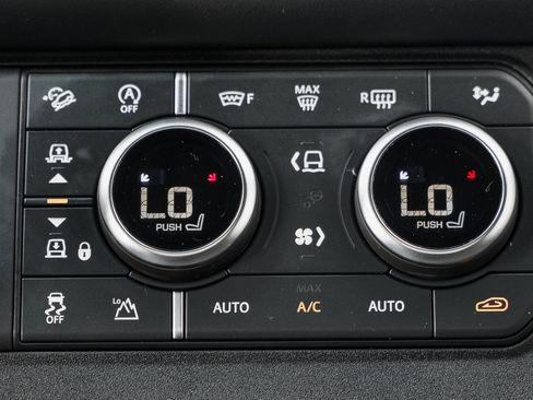 Used 2024 Land Rover Defender 110 Carpathian Edition AWD/4WD image 12