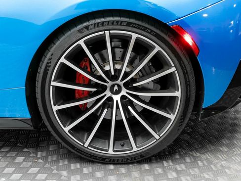 Used 2020 McLaren GT RWD image 38