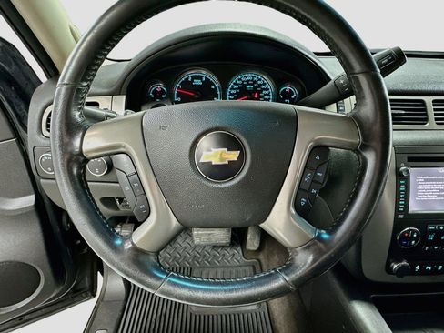 Used 2014 Chevrolet Silverado 2500 LTZ w/ LTZ Plus Package AWD/4WD image 11