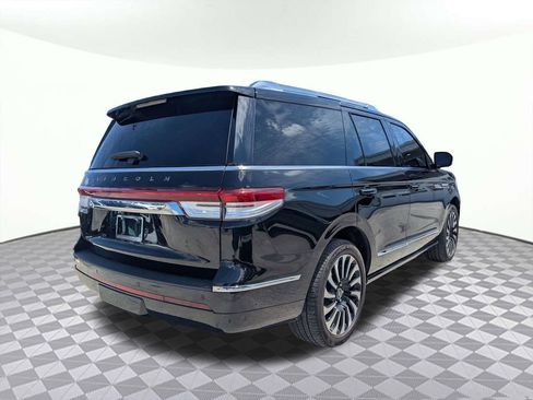 Used 2022 Lincoln Navigator Black Label AWD/4WD image 3