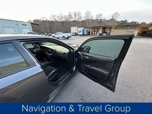 Used 2023 Dodge Charger R/T w/ Plus Group image 23
