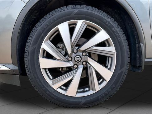 Used 2020 Nissan Murano SL w/ Moonroof Package AWD/4WD image 11