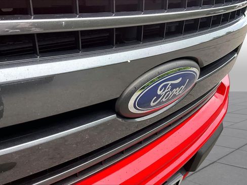 Used 2020 Ford F150 XLT w/ Equipment Group 302A Luxury AWD/4WD image 28