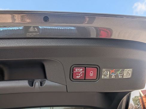 Used 2025 Mercedes-Benz GLE 53 AMG 4MATIC Coupe image 32