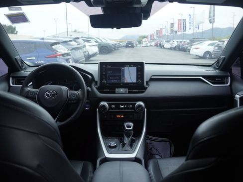 Used 2021 Toyota RAV4 XSE AWD/4WD image 26
