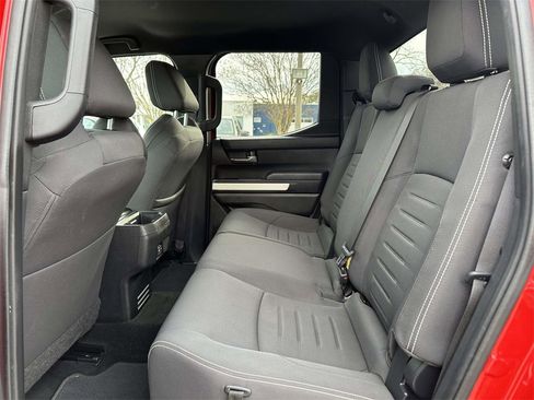 Used 2024 Toyota Tacoma TRD Off-Road image 16