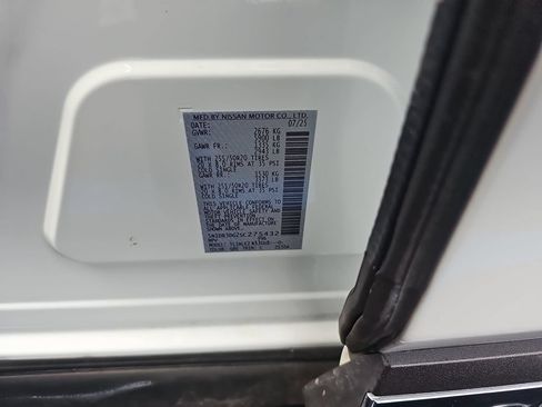 Used 2025 Nissan Pathfinder Platinum w/ Cargo Package FWD image 33