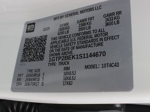 New 2025 GMC Canyon Elevation w/ Convenience Package image 51