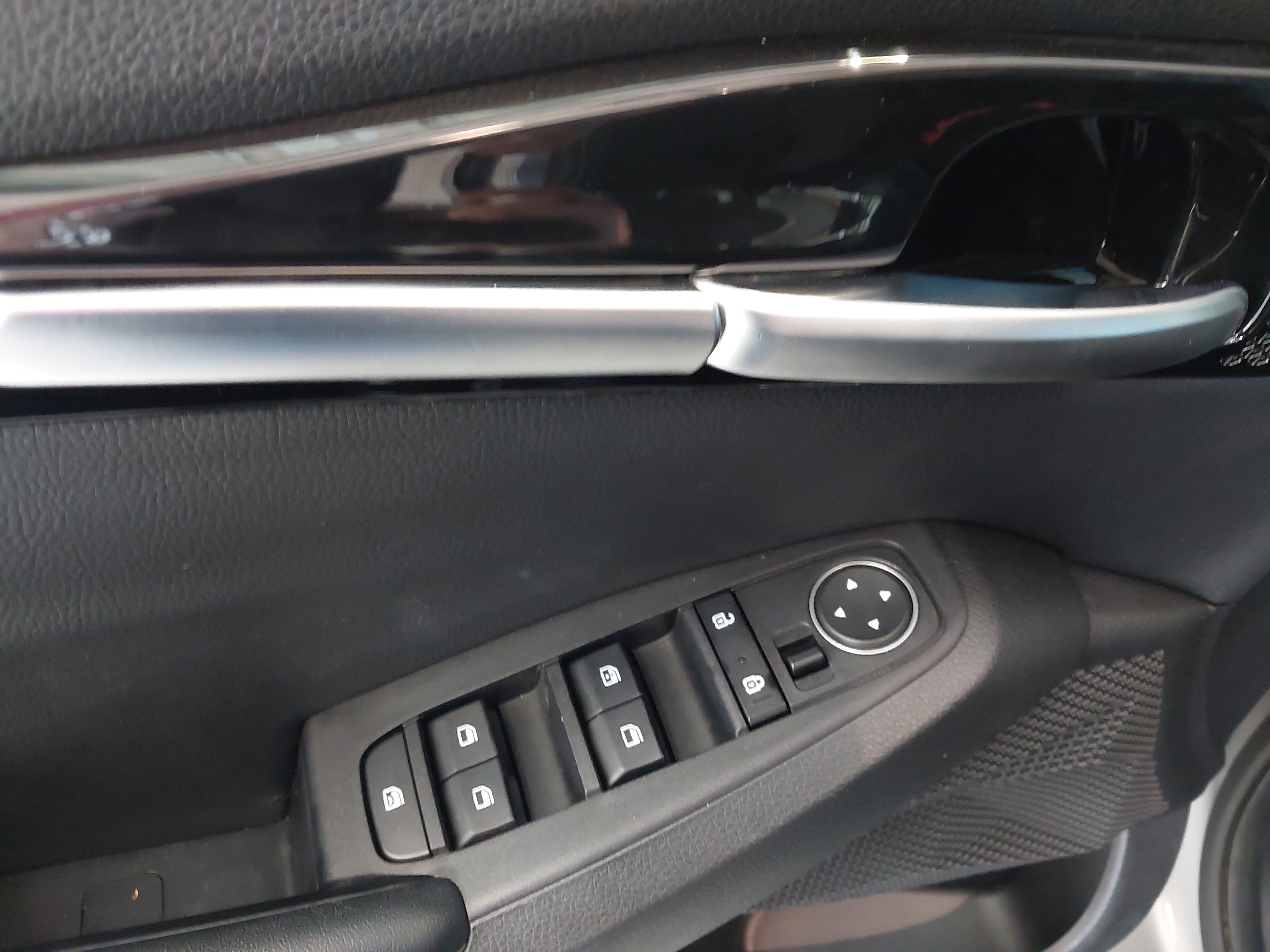 Used 2021 Kia Seltos EX AWD/4WD image 26