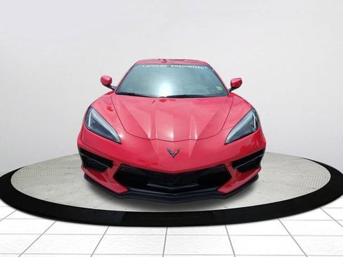 Used 2021 Chevrolet Corvette Stingray Preferred Cpe w/ Z51 Performance Package RWD image 8