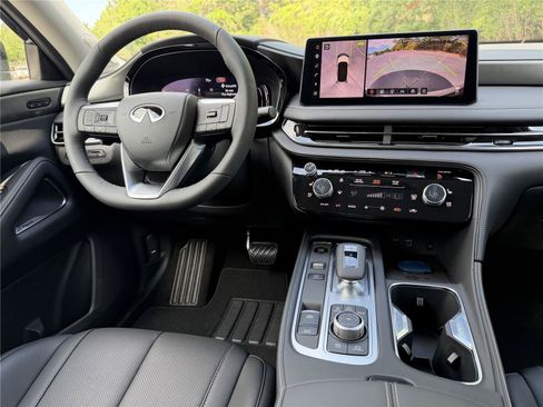 New 2027 INFINITI QX60 Luxe FWD image 6