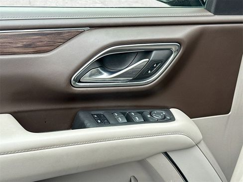 Used 2023 Chevrolet Tahoe LT image 19