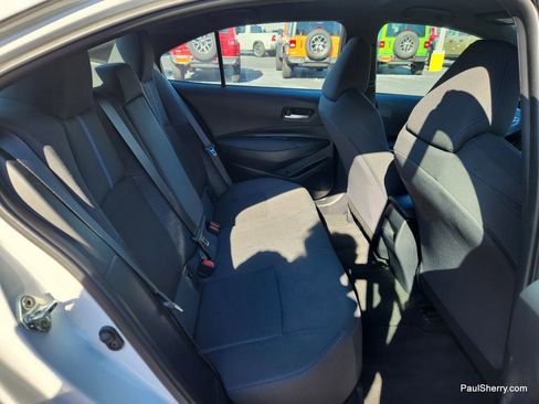Used 2022 Toyota Corolla SE image 37