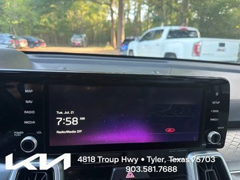 Used 2022 Kia Sorento SX FWD image 19