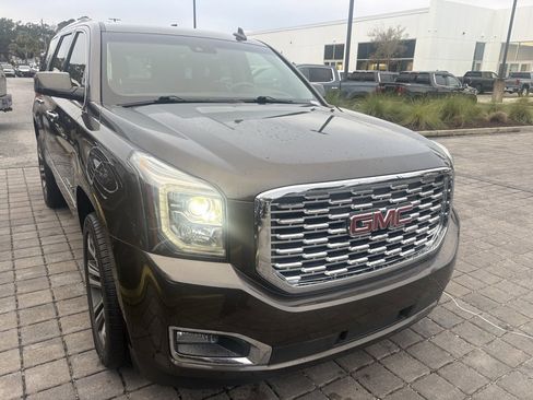Used 2019 GMC Yukon Denali w/ Denali Ultimate Package image 5
