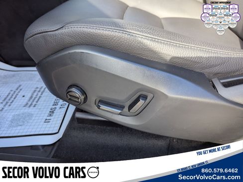Certified 2023 Volvo XC60 B5 Plus image 9