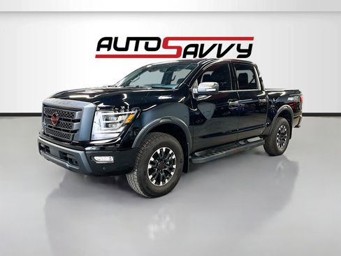 Used 2024 Nissan Titan PRO-4X w/ Pro-4x Convenience Package AWD/4WD image 3