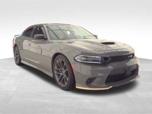 Used 2023 Dodge Charger Scat Pack RWD image 2