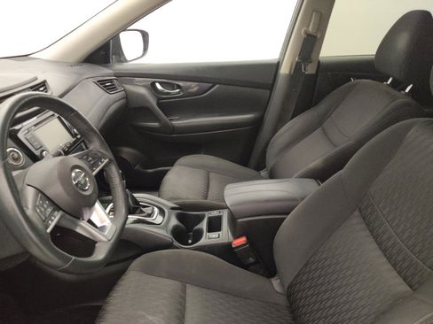 Used 2018 Nissan Rogue SV AWD/4WD image 17