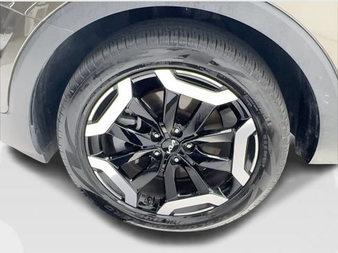 Used 2025 Kia Telluride S AWD/4WD image 7