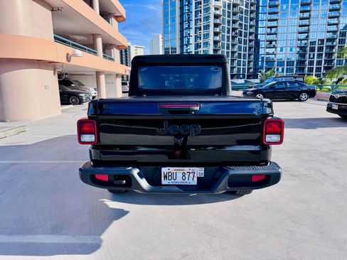 Used 2020 Jeep Gladiator Sport w/ Quick Order Package 24S image 6