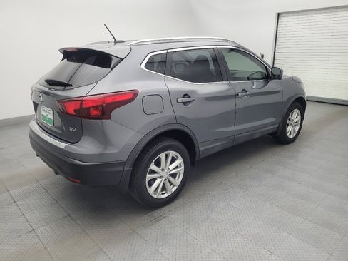 Used 2018 Nissan Rogue Sport SV w/ SV Technology Package FWD image 10