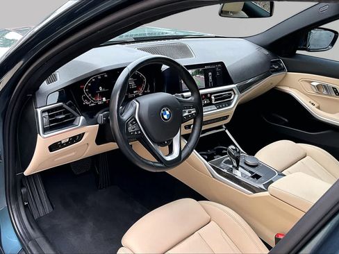 Used 2020 BMW 330i xDrive Sedan w/ Convenience Package AWD/4WD image 18