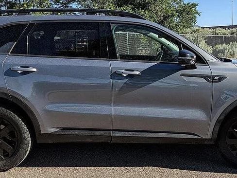 Used 2022 Kia Sorento S w/ Panoramic Sunroof Package AWD/4WD image 2