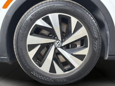 Used 2023 Volkswagen ID.4 Pro RWD image 24