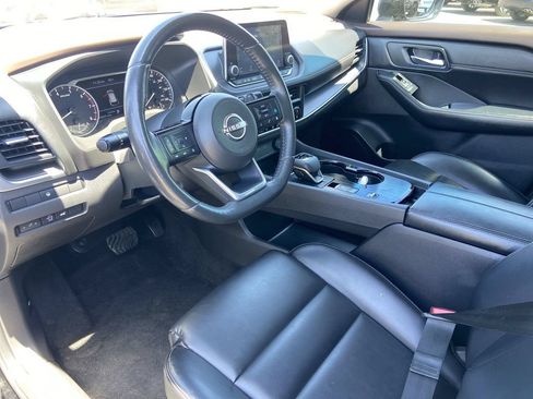 Used 2023 Nissan Rogue SV w/ SV Premium B Package FWD image 6