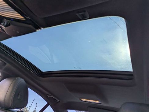 Used 2018 BMW 530i image 19