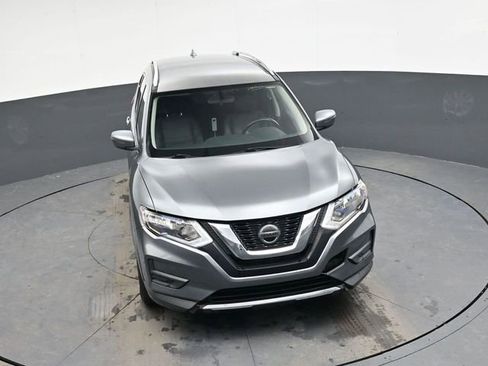Used 2018 Nissan Rogue SV image 27