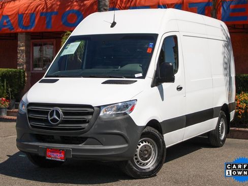 Used 2021 Mercedes-Benz Sprinter 144 Cargo image 3