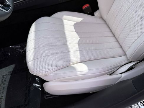 Certified 2026 Mercedes-Benz E 450 4MATIC Sedan image 20