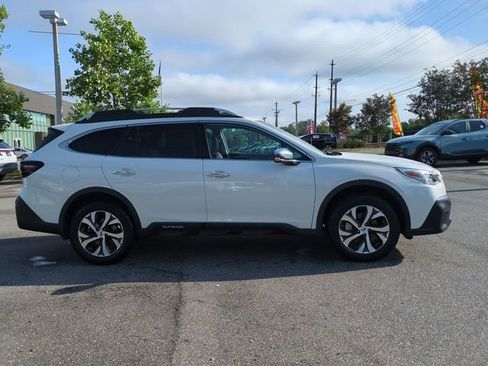 Used 2021 Subaru Outback Touring XT AWD/4WD image 4
