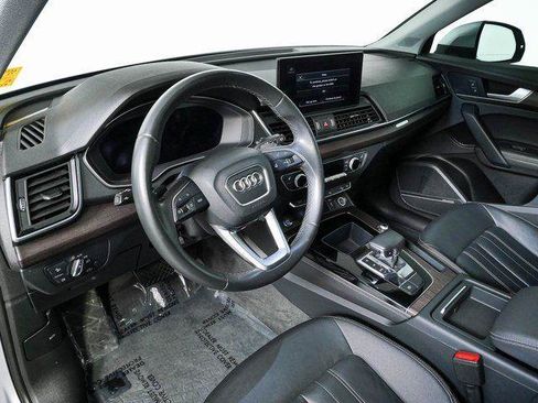 Used 2022 Audi Q5 2.0T Premium Plus w/ Premium Plus Package AWD/4WD image 5