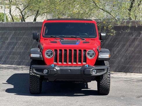 Used 2021 Jeep Wrangler Unlimited Rubicon 4xe w/ Cold Weather Group AWD/4WD image 3