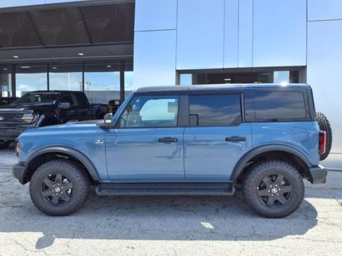 New 2025 Ford Bronco Outer Banks AWD/4WD image 2