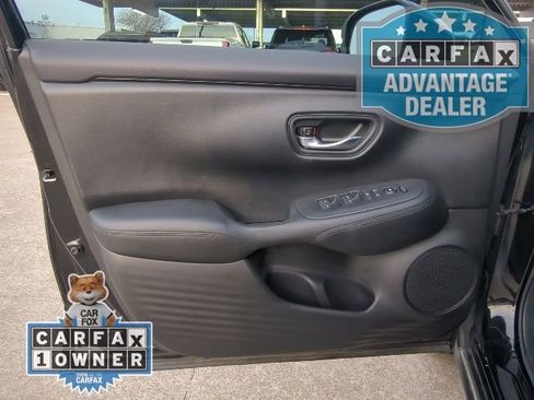 Used 2024 Honda HR-V LX image 12