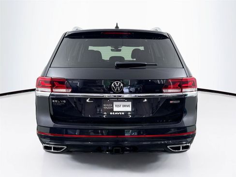 Used 2022 Volkswagen Atlas SEL Premium AWD/4WD image 12