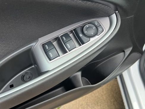 Used 2023 Chevrolet Malibu LT image 42