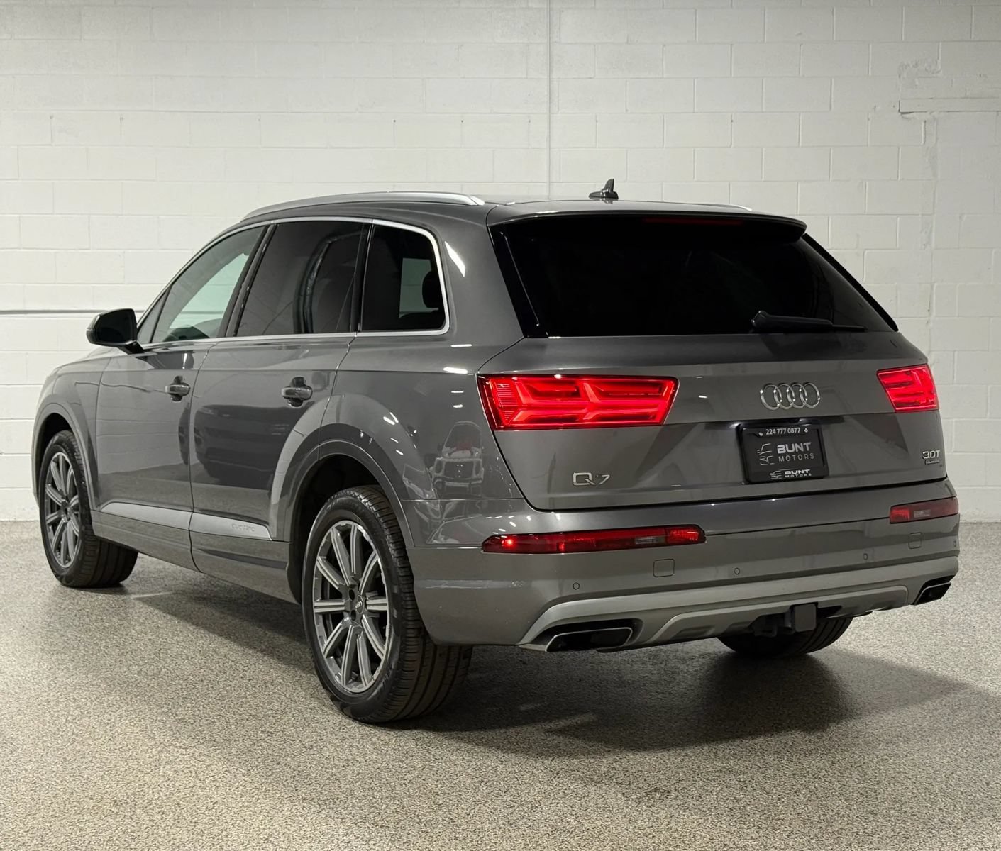 Used 2018 Audi Q7 3.0T Prestige w/ Prestige Package AWD/4WD image 5