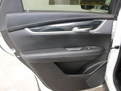 Used 2024 Cadillac XT5 Premium Luxury FWD image 19