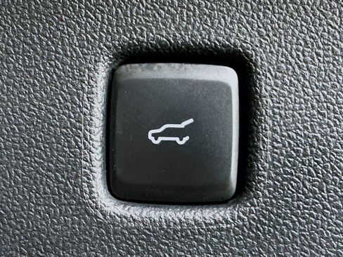 Used 2024 Ford Escape ST-Line image 29