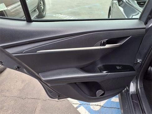 Used 2025 Toyota Camry LE image 8