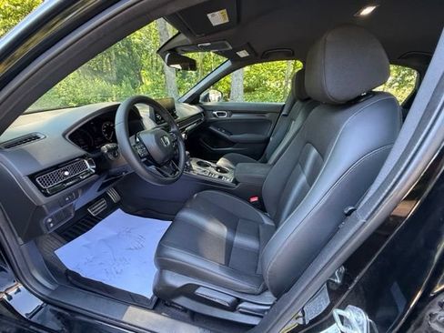 Used 2024 Honda Civic Sport image 11