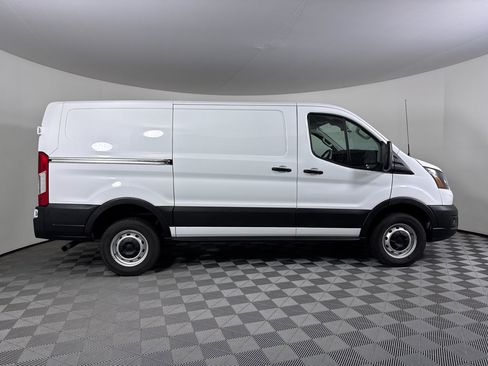 Used 2024 Ford Transit 250 Low Roof w/ Load Area Protection Package RWD image 14